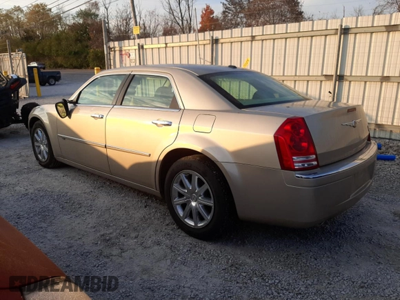 2009 Chrysler 300 with VIN 2C3KA63T59H564786, listed as a Copart auction lot 78141894 with 81,567 mi miles and Salvage Title. Bid and sale history available at carsss.com. Image 2.