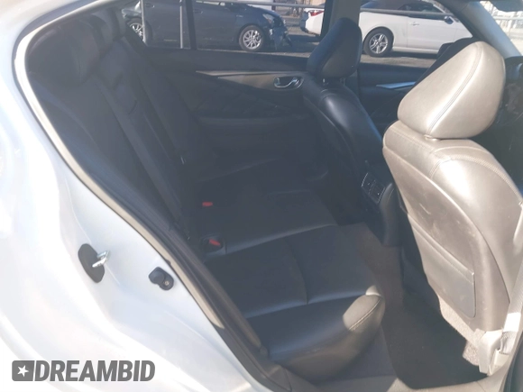 2014 Infiniti Q50 with VIN JN1BV7AP5EM678664, listed as a IAAI auction lot 41641222 with 86,385 mi miles and . Bid and sale history available at carsss.com. Image 8.
