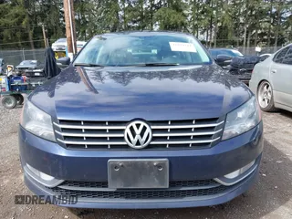 2015 Volkswagen Passat 2.0L TDI SEL Premium with VIN 1VWCV7A32FC013627, listed as a IAAI auction lot 41979341 with 175,728 mi miles. Bid and sale history available at carsss.com. Image 12.