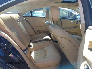 2006 Mercedes-Benz CLS-Class with VIN WDDDJ75X46A016692, listed as a IAAI auction lot 41768351 with 86,847 mi miles. Bid and sale history available at carsss.com. Image 8.