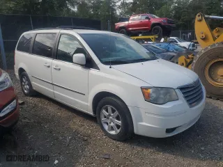 2010 Chrysler Town & Country Touring with VIN 2A4RR5D1XAR266771, listed as a Copart auction lot 63878574 with 168,909 mi miles and Non Repairable. Bid and sale history available at carsss.com. Image 4.