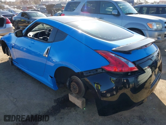 2012 Nissan 370Z Touring with VIN JN1AZ4EH5CM561472, listed as a IAAI auction lot 41640522 with 101,143 mi miles. Bid and sale history available at carsss.com. Image 3.