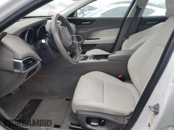 2019 Jaguar XE 20d Premium with VIN SAJAJ4FN5KCP47754, listed as a Copart auction lot 76053573 with 55,408 mi miles. Bid and sale history available at carsss.com. Image 7.