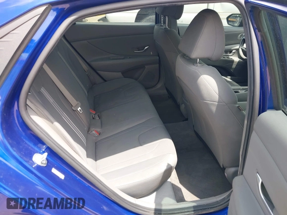 2021 Hyundai Elantra SEL z VIN KMHLS4AG2MU196155, wystawiony jako IAAI lot #42299936 z przebiegiem 103 747 mil mil oraz . Historia ofert i sprzedaży dostępna na DreamBid. Obrazek 8.