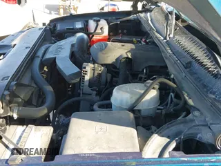 2005 Chevrolet Avalanche Z66 with VIN 3GNEC12Z35G212528, listed as a IAAI auction lot 41445651 with 228,900 mi miles and . Bid and sale history available at DreamBid. Image 22.