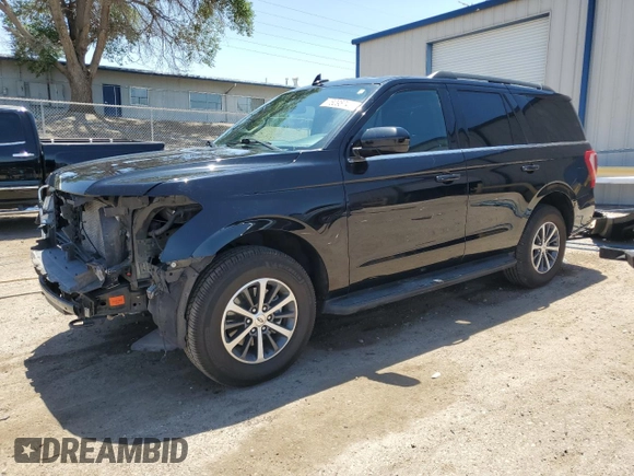 2021 Ford Expedition XL with VIN 1FMJU1GTXMEA18203, listed as a Copart auction lot 60987495 with 72,886 mi miles and Salvage title. Bid and sale history available at DreamBid. Image 1.
