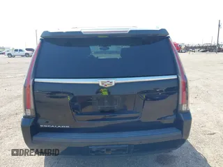 2017 Cadillac Escalade z VIN 1GYS3AKJ4HR338806, wystawiony jako IAAI lot #41941193 z przebiegiem 119 865 mil mil oraz . Historia ofert i sprzedaży dostępna na DreamBid. Obrazek 16.