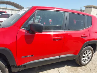 2023 Jeep Renegade Latitude z VIN ZACNJDB1XPPP68568, wystawiony jako IAAI lot #42543048 z przebiegiem 43 764 mil mil oraz . Historia ofert i sprzedaży dostępna na DreamBid. Obrazek 14.