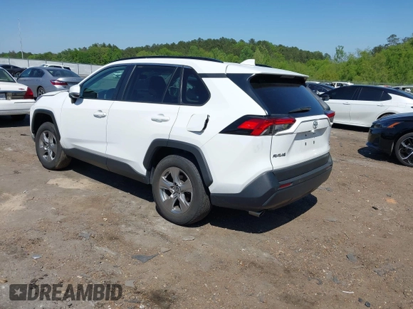 2024 Toyota RAV4 XLE with VIN 2T3P1RFV2RW443293, listed as a IAAI auction lot 42030139 with 32,277 mi miles. Bid and sale history available at carsss.com. Image 3.