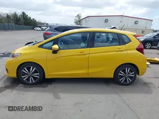 2018 Honda Fit EX-L with VIN 3HGGK5H95JM714215, listed as a IAAI auction lot 41939098 with 63,722 mi miles. Bid and sale history available at carsss.com. Image 15.