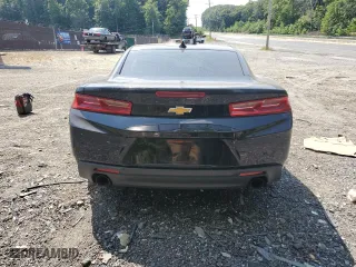 2016 Chevrolet Camaro 2LT with VIN 1G1FD1RXXG0153556, listed as a Copart auction lot 68645114 with 137,915 mi miles and Salvage Title. Bid and sale history available at carsss.com. Image 6.