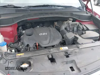 2016 Hyundai Santa Fe z VIN 5XYZT3LB1GG321854, wystawiony jako IAAI lot #40244942 z przebiegiem Nie podano mil oraz . Historia ofert i sprzedaży dostępna na DreamBid. Obrazek 10.
