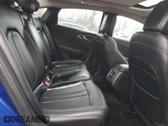 2015 Chrysler 200 C with VIN 1C3CCCCG3FN520434, listed as a Copart auction lot 50117965 with 160,705 mi miles and Clean Title. Bid and sale history available at DreamBid. Image 10.