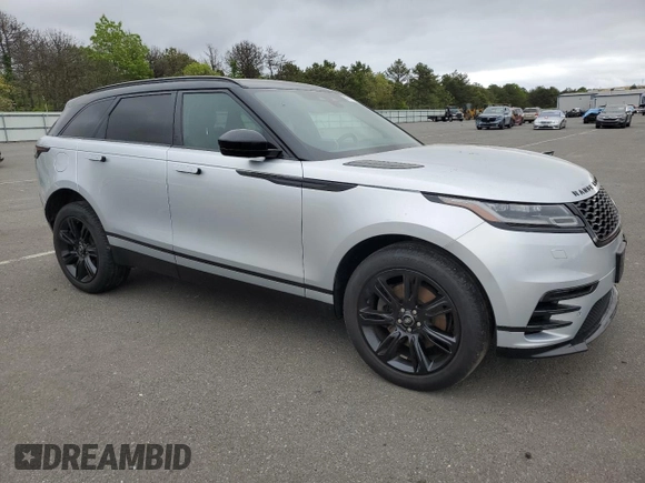 2022 Land Rover Range Rover Velar R-Dynamic S z VIN SALYT2EX2NA336738, wystawiony jako Copart lot #57571615 z przebiegiem 44 606 mil mil oraz Szkoda całkowita • Salvage title. Historia ofert i sprzedaży dostępna na DreamBid. Obrazek 4.