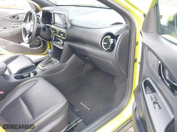 2020 Hyundai Kona Ultimate with VIN KM8K5CA5XLU520690, listed as a IAAI auction lot 41292445 with 64,724 mi miles. Bid and sale history available at carsss.com. Image 5.