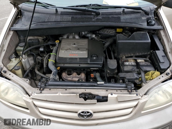 2001 Toyota Sienna LE with VIN 4T3ZF13C01U333507, listed as a Copart auction lot 86604984 with 192,377 mi miles and Salvage Title. Bid and sale history available at DreamBid. Image 13.