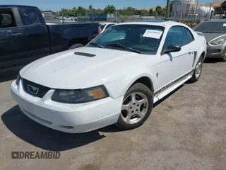 2002 Ford Mustang Standard z VIN 1FAFP40452F115179, wystawiony jako IAAI lot #42639855 z przebiegiem Nie podano mil oraz . Historia ofert i sprzedaży dostępna na DreamBid. Obrazek 2.