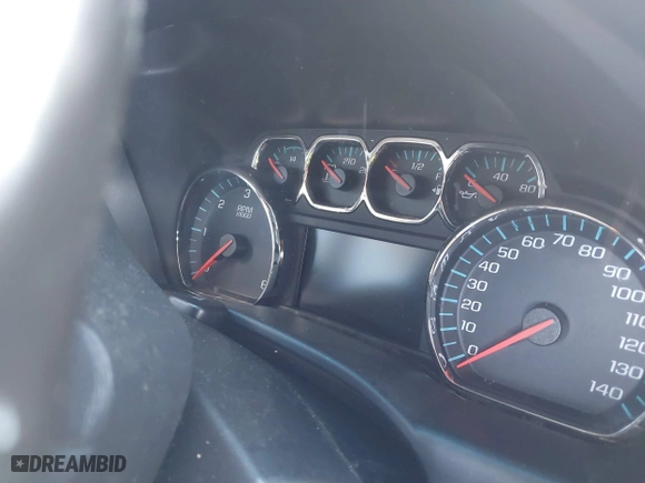 2018 Chevrolet Silverado 1500 LT with VIN 1GCVKREH5JZ299310, listed as a IAAI auction lot 41561453 with 1 mi miles. Bid and sale history available at carsss.com. Image 7.