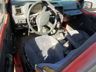 1995 Chevrolet Tracker z VIN 2CNBJ186XS6926688, wystawiony jako Copart lot #77487204 z przebiegiem 17 598 mil mil oraz Szkoda całkowita • Salvage title. Historia ofert i sprzedaży dostępna na DreamBid. Obrazek 8.