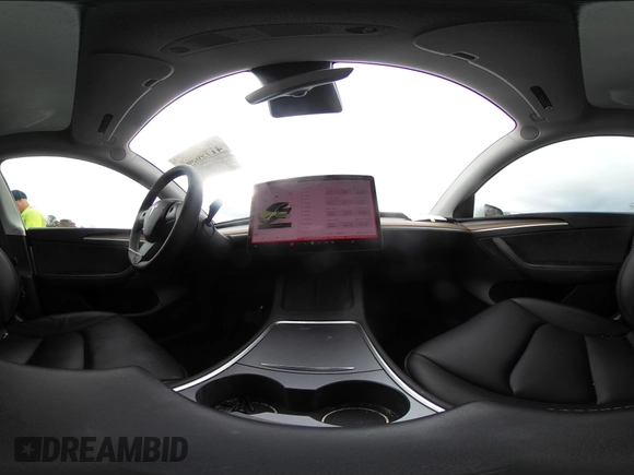 2023 Tesla Model Y Long Range z VIN 7SAYGDEE4PF621640, wystawiony jako IAAI lot #41796502 z przebiegiem 68 484 mil mil oraz . Historia ofert i sprzedaży dostępna na DreamBid. Obrazek 21.