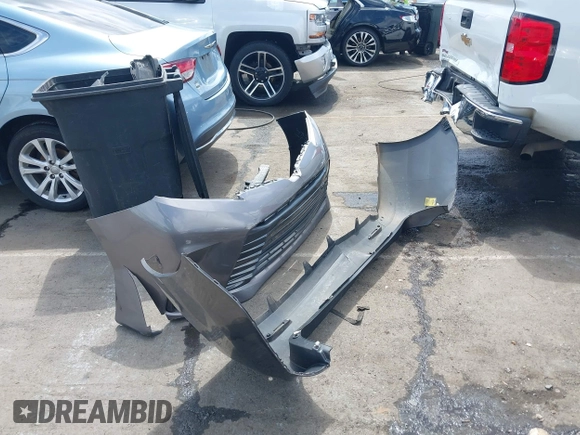 2018 Toyota Sienna XLE Auto Access Seat с VIN 5TDYZ3DC6JS939876, выставлен на аукционе IAAI как лот 42347926 с пробегом 81 086 миль миль и . История ставок и продаж доступна на DreamBid. Изображение 12.