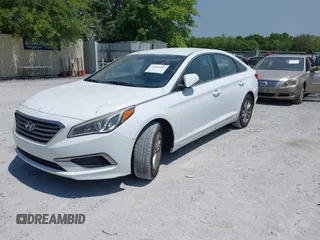 2016 Hyundai Sonata SE with VIN 5NPE24AF4GH289889, listed as a IAAI auction lot 42069507 with 85,938 mi miles and . Bid and sale history available at carsss.com. Image 2.