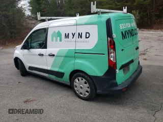 2021 Ford Transit Connect XL z VIN NM0LS6E25M1498133, wystawiony jako Copart lot #84465444 z przebiegiem 59 692 mil mil oraz Czysty tytuł • Clean title. Historia ofert i sprzedaży dostępna na DreamBid. Obrazek 2.