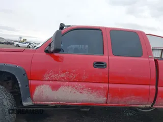 2003 Chevrolet Silverado 1500 with VIN 2GCEK19T631273729, listed as a IAAI auction lot 41777480 with 231,287 mi miles. Bid and sale history available at carsss.com. Image 15.