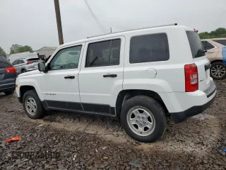 2014 Jeep Patriot Sport z VIN 1C4NJRBB1ED627425, wystawiony jako Copart lot #57900365 z przebiegiem 177 533 mil mil oraz Czysty tytuł • Clean title. Historia ofert i sprzedaży dostępna na DreamBid. Obrazek 2.
