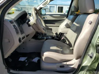 2010 Ford Escape Hybrid с VIN 1FMCU5K3XAKA36303, выставлен на аукционе Copart как лот 56752795 с пробегом 124 914 миль миль и Списание • Salvage title. История ставок и продаж доступна на DreamBid. Изображение 7.