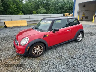 2013 MINI Hardtop z VIN WMWSU3C55DT375115, wystawiony jako Copart lot #59914375 z przebiegiem 150 859 mil mil oraz Czysty tytuł • Clean title. Historia ofert i sprzedaży dostępna na DreamBid. Obrazek 1.