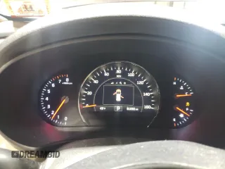 2018 Kia Sorento EX with VIN 5XYPHDA54JG355855, listed as a Copart auction lot 45316725 with 81,090 mi miles and Salvage Title. Bid and sale history available at carsss.com. Image 9.