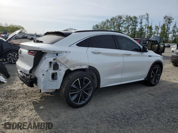 2025 Infiniti QX55 Essential with VIN 3PCAJ5KRXSF100301, listed as a Copart auction lot 54880725 with 1,425 mi miles and Salvage Title. Bid and sale history available at DreamBid. Image 3.