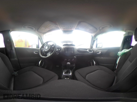 2020 Jeep Renegade Sport z VIN ZACNJAAB0LPL08984, wystawiony jako IAAI lot #42264734 z przebiegiem 55 562 mil mil oraz . Historia ofert i sprzedaży dostępna na DreamBid. Obrazek 19.