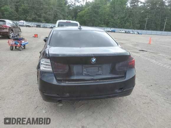 2015 BMW 3 Series 320i with VIN WBA3B1C5XFP831586, listed as a Copart auction lot 54100965 with 0 mi miles and Clean Title. Bid and sale history available at carsss.com. Image 6.