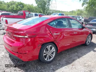 2017 Hyundai Elantra SE z VIN 5NPD84LF8HH070796, wystawiony jako IAAI lot #42366050 z przebiegiem 47 875 mil mil oraz . Historia ofert i sprzedaży dostępna na DreamBid. Obrazek 6.
