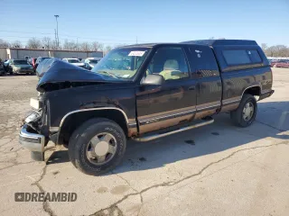 1998 Chevrolet Silverado 1500 with VIN 2GCEK19R1W1183316, listed as a Copart auction lot 49332835 with Not Provided miles and Clean Title. Bid and sale history available at DreamBid. Image 1.