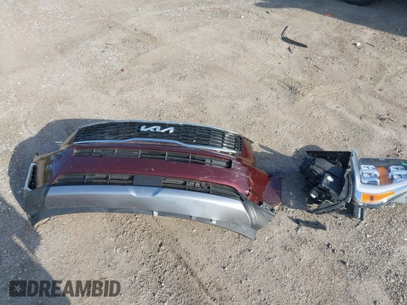 2022 Kia Telluride EX z VIN 5XYP34HCXNG263769, wystawiony jako IAAI lot #42273847 z przebiegiem 20 557 mil mil oraz . Historia ofert i sprzedaży dostępna na DreamBid. Obrazek 12.