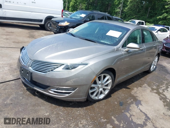 2016 Lincoln MKZ z VIN 3LN6L2J97GR617086, wystawiony jako IAAI lot #42446924 z przebiegiem 107 591 mil mil oraz . Historia ofert i sprzedaży dostępna na DreamBid. Obrazek 2.
