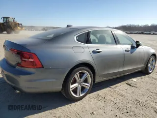 2018 Volvo S90 Momentum with VIN LVY102AK5JP049700, listed as a Copart auction lot 41917964 with 53,120 mi miles. Bid and sale history available at carsss.com. Image 3.
