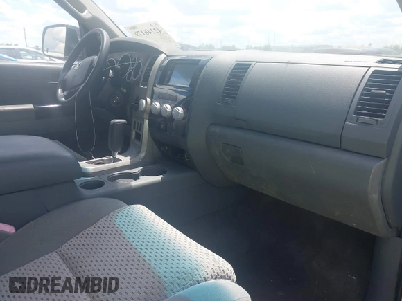 2008 Toyota Tundra z VIN 5TFRV54158X060478, wystawiony jako IAAI lot #42246179 z przebiegiem 21 584 mil mil oraz . Historia ofert i sprzedaży dostępna na DreamBid. Obrazek 5.