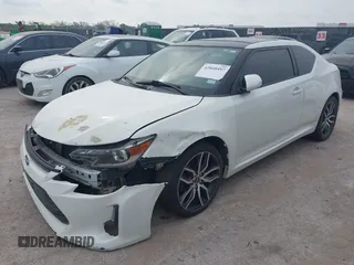 2016 Scion tC with VIN JTKJF5C75GJ016412, listed as a IAAI auction lot 42068497 with 1 mi miles. Bid and sale history available at carsss.com. Image 17.