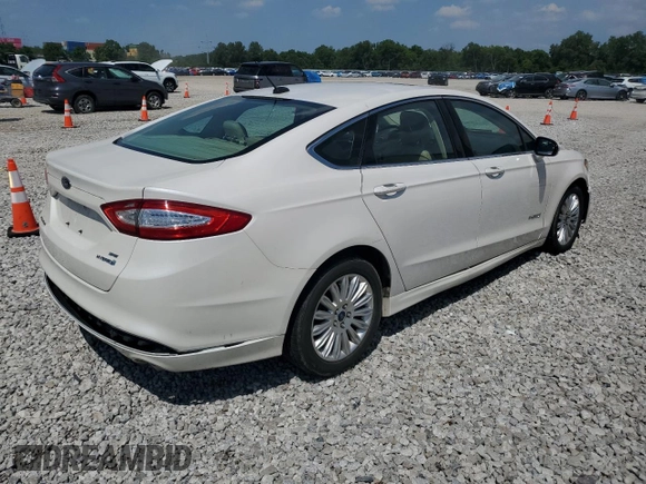 2014 Ford Fusion SE Hybrid with VIN 3FA6P0LU5ER157234, listed as a Copart auction lot 64044775 with 151,189 mi miles and Clean title. Bid and sale history available at DreamBid. Image 3.