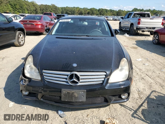 2007 Mercedes-Benz CLS 550 with VIN WDDDJ72X97A107205, listed as a Copart auction lot 70282894 with 69,433 mi miles and Salvage Title. Bid and sale history available at DreamBid. Image 5.