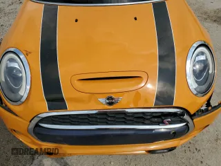 2015 MINI Hardtop S z VIN WMWXP7C53F2A58580, wystawiony jako Copart lot #51455845 z przebiegiem 116 277 mil mil oraz Szkoda całkowita • Salvage title. Historia ofert i sprzedaży dostępna na DreamBid. Obrazek 11.