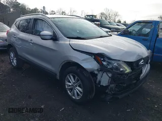 2017 Nissan Rogue SV with VIN JN1BJ1CR5HW127358, listed as a IAAI auction lot 41524874 with 180,690 mi miles and . Bid and sale history available at DreamBid. Image 1.