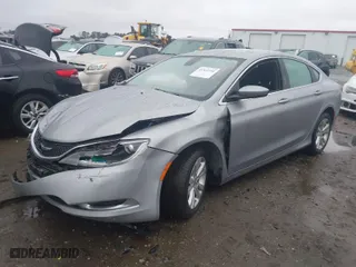2015 Chrysler 200 Limited with VIN 1C3CCCAB8FN693213, listed as a IAAI auction lot 41539198 with 183,820 mi miles. Bid and sale history available at carsss.com. Image 2.