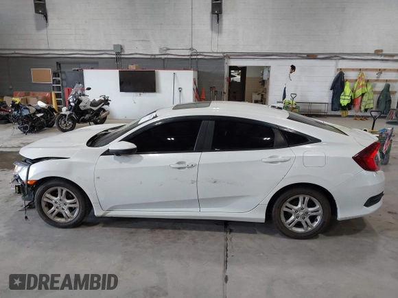 2018 Honda Civic EX-T z VIN JHMFC1F31JX009273, wystawiony jako IAAI lot #42393769 z przebiegiem 141 188 mil mil oraz . Historia ofert i sprzedaży dostępna na DreamBid. Obrazek 15.