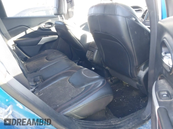 2017 Jeep Cherokee Trailhawk with VIN 1C4PJMBS4HW602362, listed as a IAAI auction lot 41337004 with 139,926 mi miles and . Bid and sale history available at DreamBid. Image 8.
