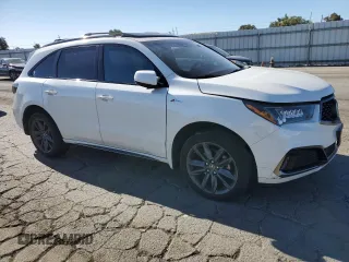 2019 Acura MDX Technology with VIN 5J8YD4H0XKL015630, listed as a Copart auction lot 67860664 with Not provided miles and Salvage title. Bid and sale history available at DreamBid. Image 4.